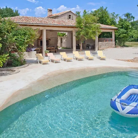 Dolores, A Magnificent Villa, Ideal For Families And Groups * Heki