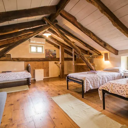 Dolores, A Magnificent Villa, Ideal For Families And Groups Holiday home *